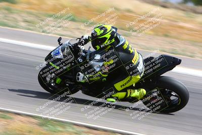 media/Apr-30-2023-CRA (Sun) [[020fcf5d43]]/Race 11-600 Expert Superbike/